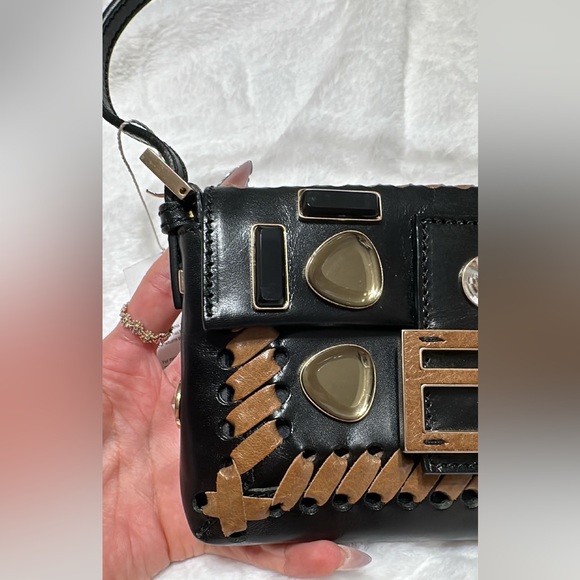 Fendi limited edition baguette - Picture 4 of 15